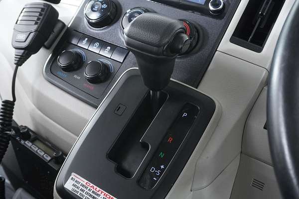 2019 Toyota HIACE COMMUTER (12 SEATS) GDH322R