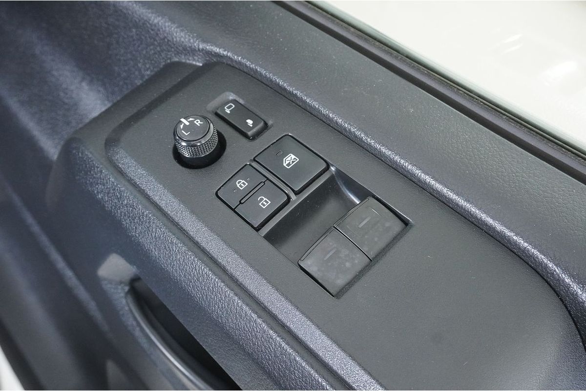 2019 Toyota HIACE COMMUTER (12 SEATS) GDH322R