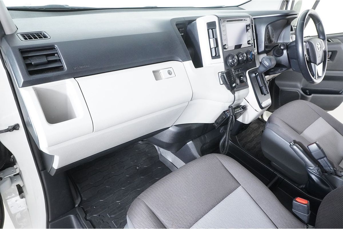 2019 Toyota HIACE COMMUTER (12 SEATS) GDH322R