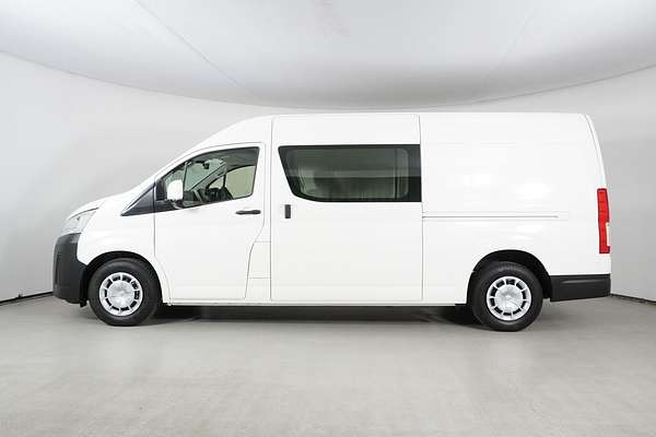 2024 Toyota HIACE SLWB GDH320R