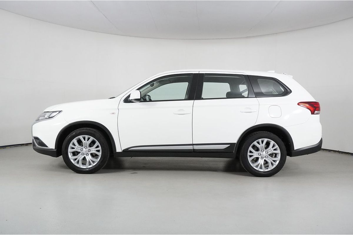 2021 Mitsubishi OUTLANDER ES 7 SEAT (2WD) ZL MY21