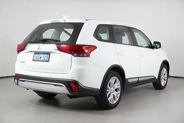 2021 Mitsubishi OUTLANDER ES 7 SEAT (2WD) ZL MY21