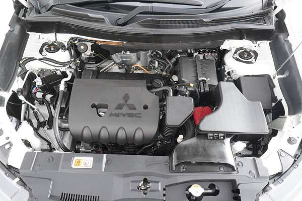 2021 Mitsubishi OUTLANDER ES 7 SEAT (2WD) ZL MY21