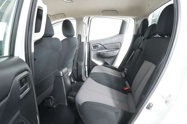 2021 Mitsubishi TRITON GLX (4x4) MR MY21 4X4