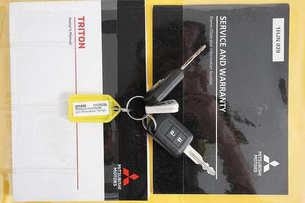 2021 Mitsubishi TRITON GLX (4x4) MR MY21 4X4