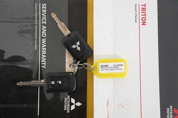 2021 Mitsubishi TRITON GLX (4x4) MR MY21 4X4