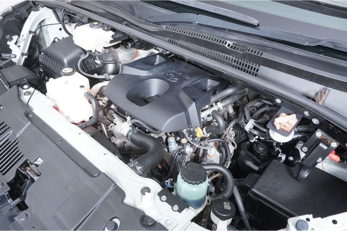 2020 Toyota Hiace COMMUTER (12 SEATS) GDH322R