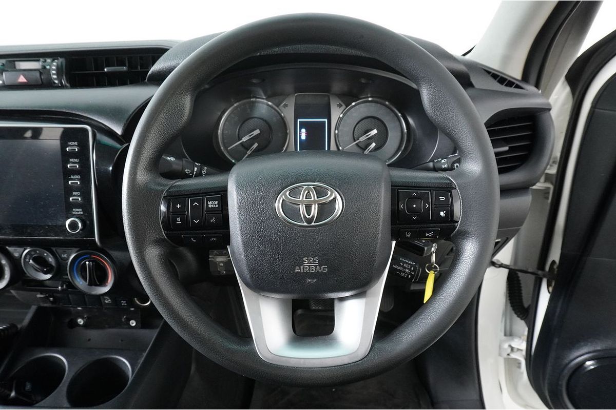 2021 Toyota HILUX SR (4x4) GUN126R 4X4
