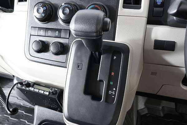 2020 Toyota HIACE COMMUTER (12 SEATS) GDH322R