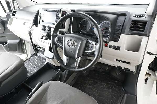 2020 Toyota HIACE COMMUTER (12 SEATS) GDH322R
