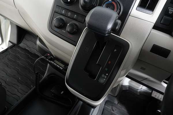 2020 Toyota HIACE COMMUTER (12 SEATS) GDH322R