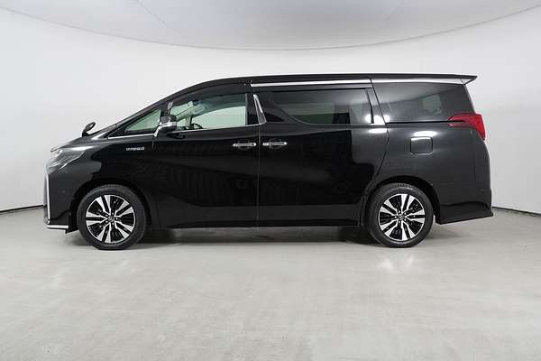 2018 Toyota Alphard SR Hybrid (AWD)