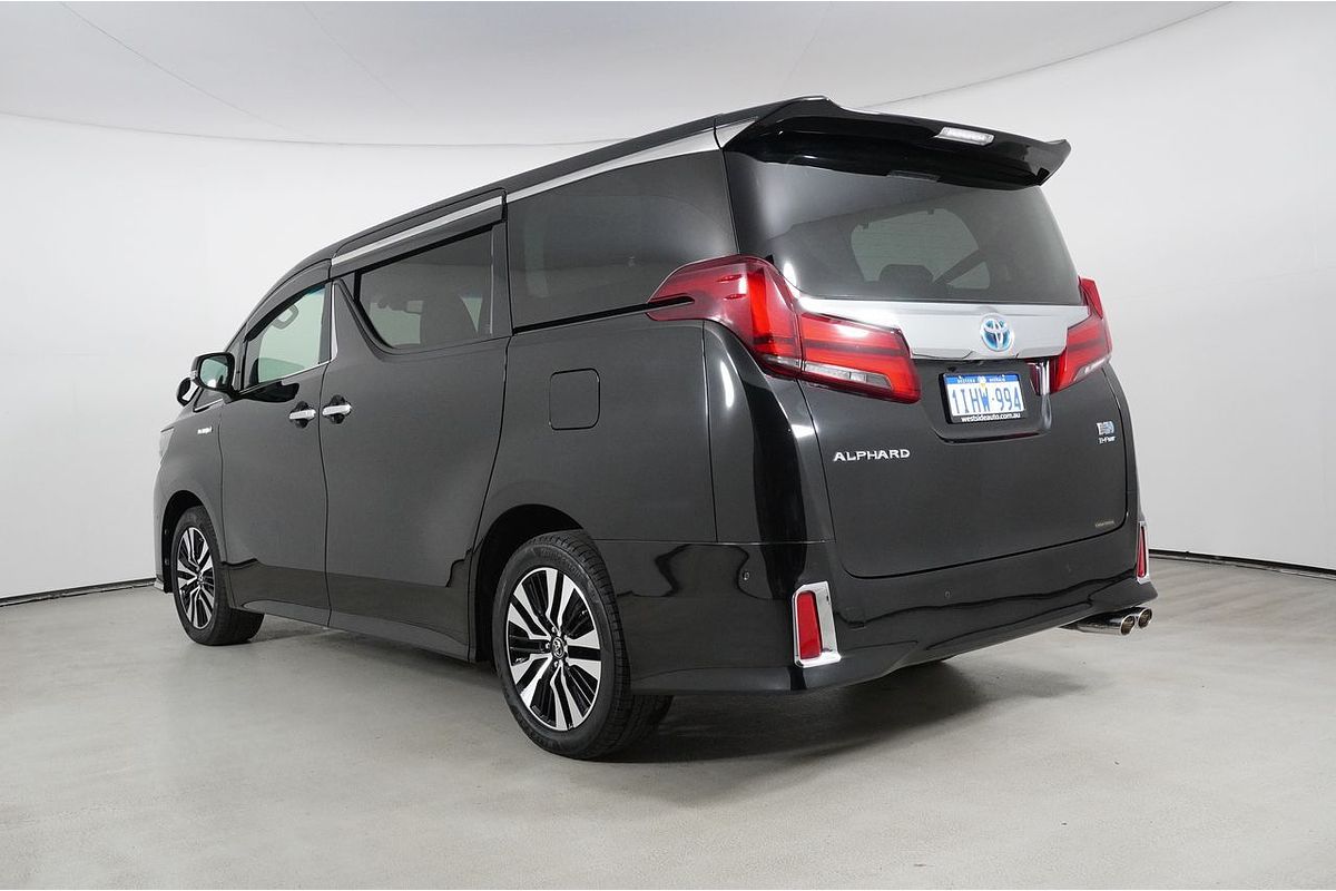 2018 Toyota Alphard SR Hybrid (AWD)