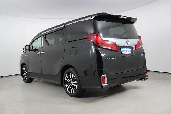 2018 Toyota Alphard SR Hybrid (AWD)