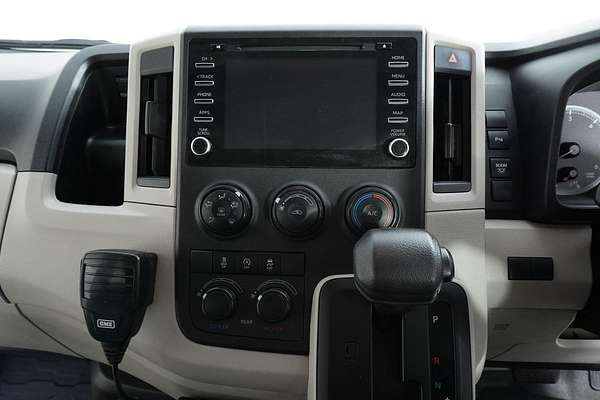 2020 Toyota HIACE COMMUTER (12 SEATS) GDH322R