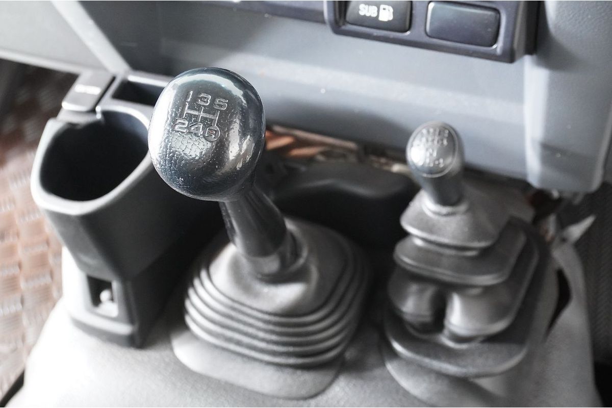 2015 Toyota LANDCRUISER WORKMATE (4x4) VDJ79R MY12 UPDATE 4X4