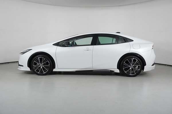 2023 Toyota Prius MXWH60 HYBRID Z