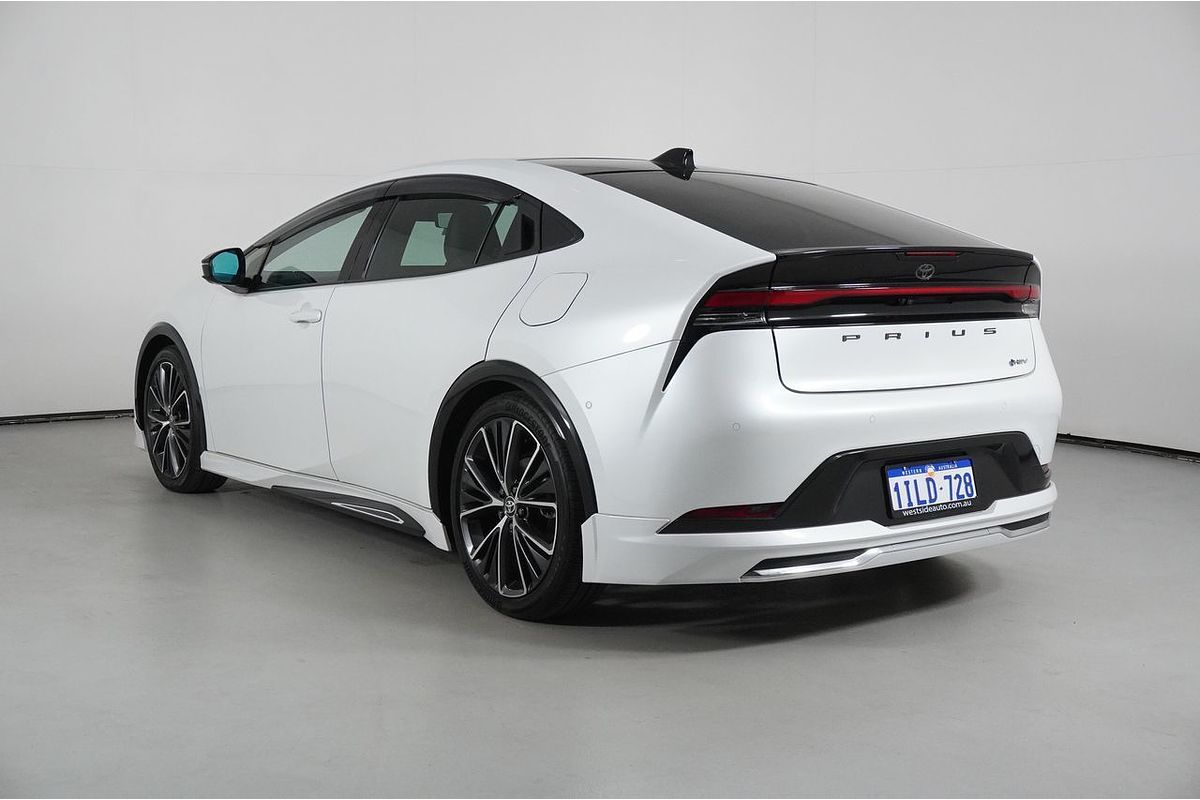 2023 Toyota Prius MXWH60 HYBRID Z