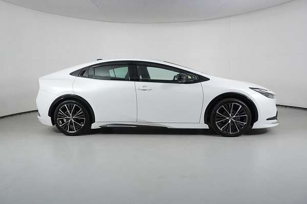 2023 Toyota Prius MXWH60 HYBRID Z
