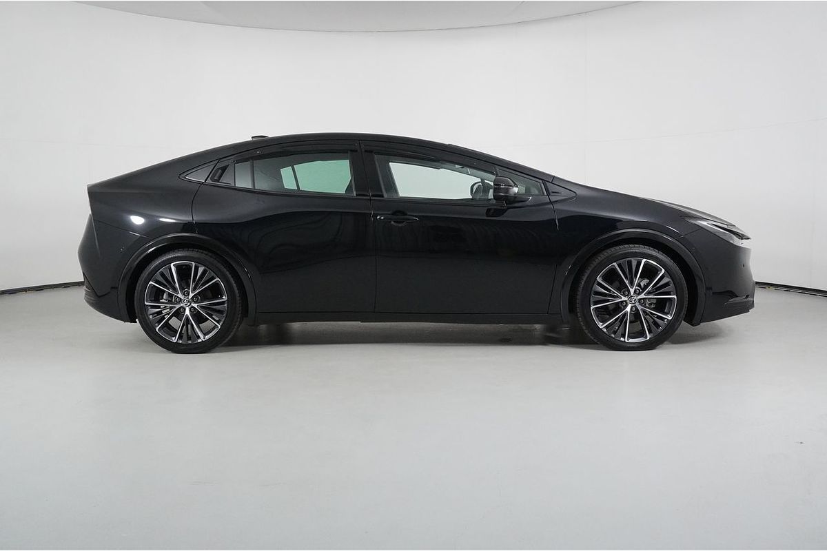 2023 Toyota Prius Hybrid Z