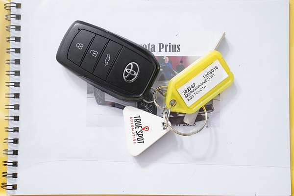 2023 Toyota Prius Hybrid Z