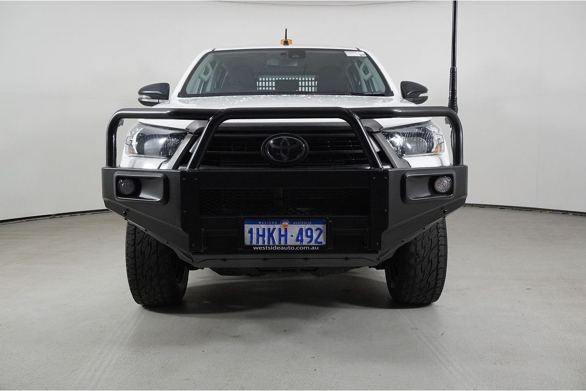 2021 Toyota HILUX SR (4x4) GUN126R FACELIFT 4X4