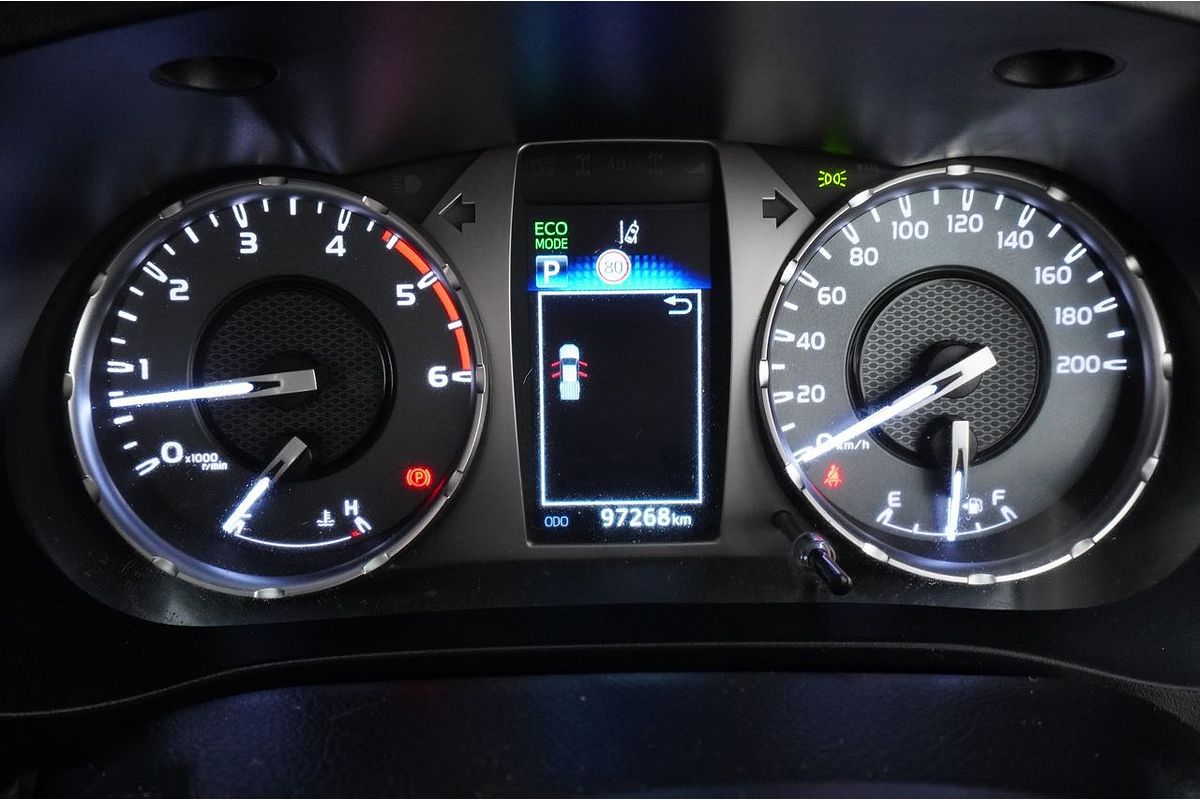 2021 Toyota HILUX SR (4x4) GUN126R FACELIFT 4X4