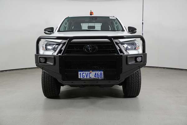 2020 Toyota HILUX SR (4x4) GUN126R MY19 UPGRADE 4X4