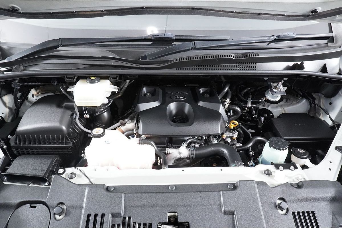 2020 Toyota HIACE COMMUTER (12 SEATS) GDH322R