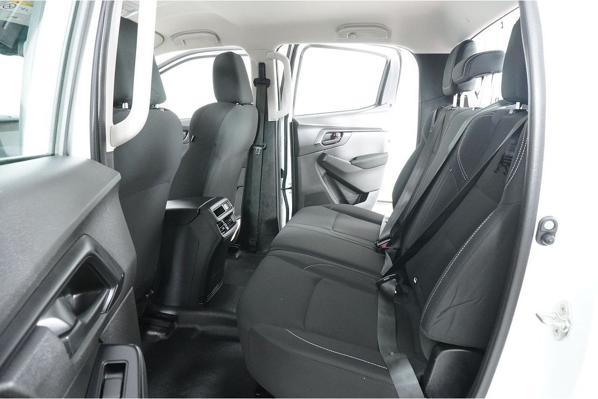 2022 Isuzu D-MAX SX High Ride Rear Wheel Drive