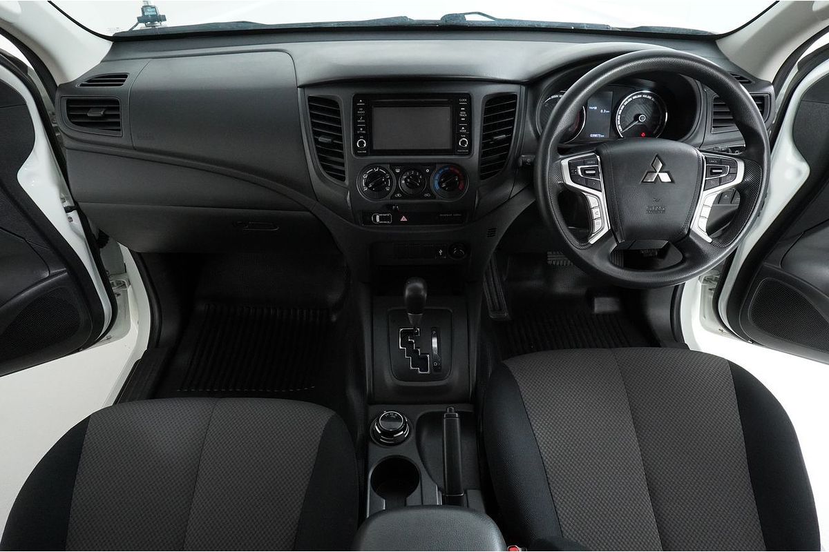 2021 Mitsubishi TRITON GLX (4x4) MR MY21 4X4