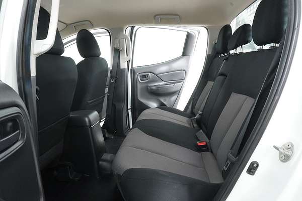 2021 Mitsubishi TRITON GLX (4x4) MR MY21 4X4