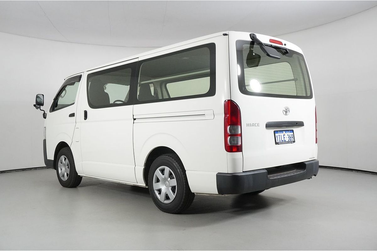 2020 Toyota HiAce DX