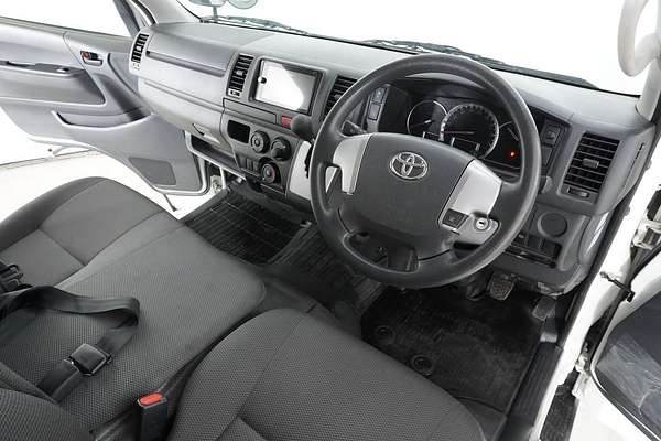 2020 Toyota HiAce DX