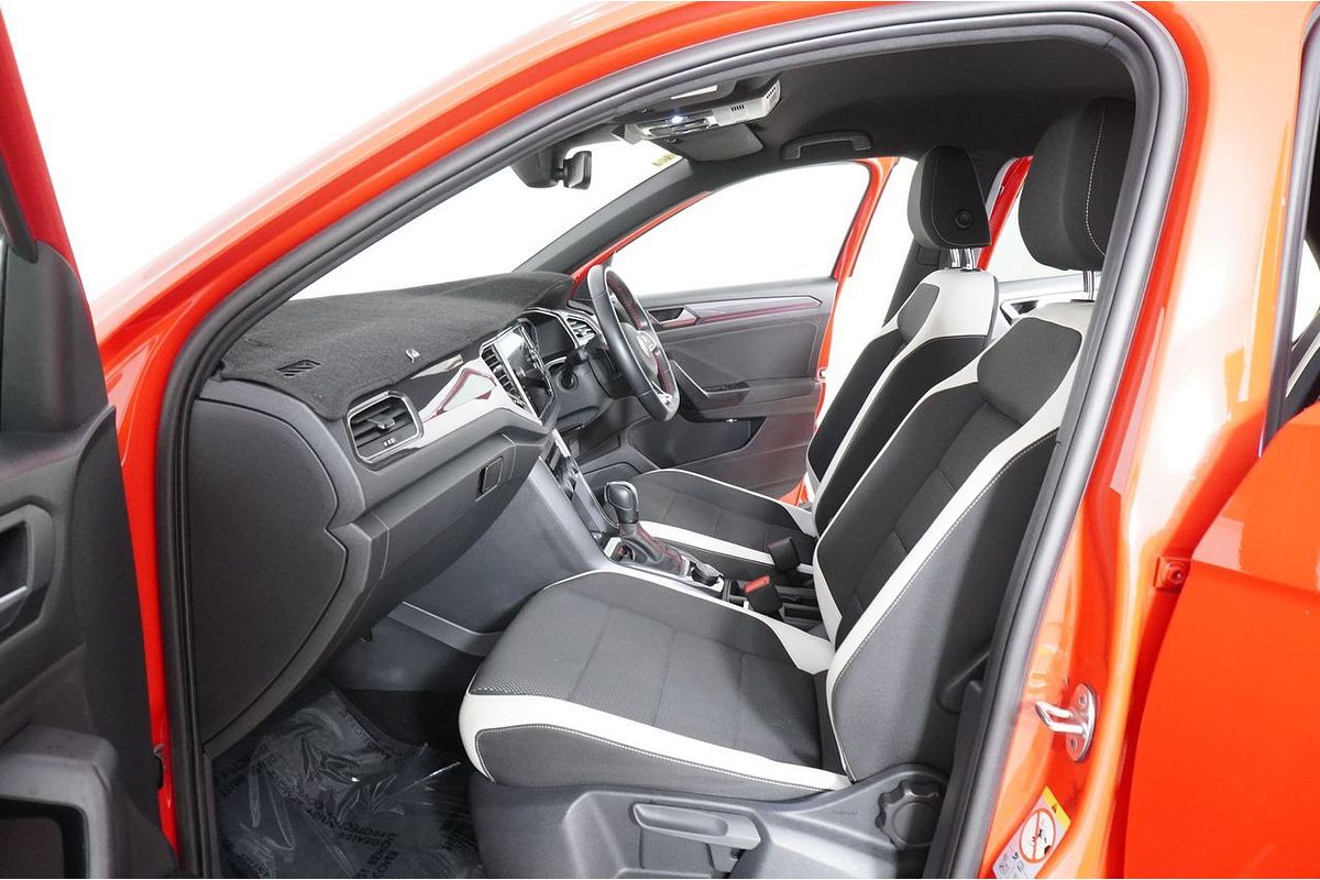 2021 Volkswagen T-Roc 140TSI Sport A11