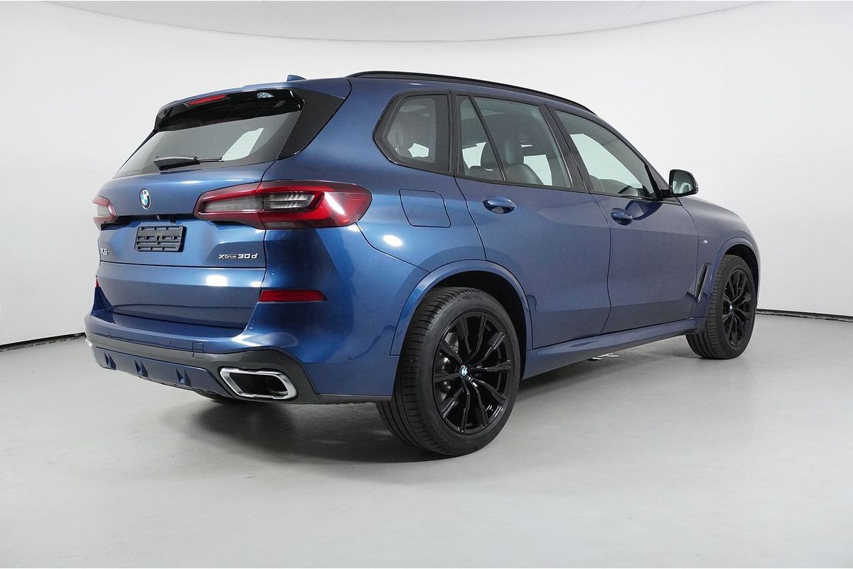 2022 BMW X5 xDRIVE30d M SPORT G05