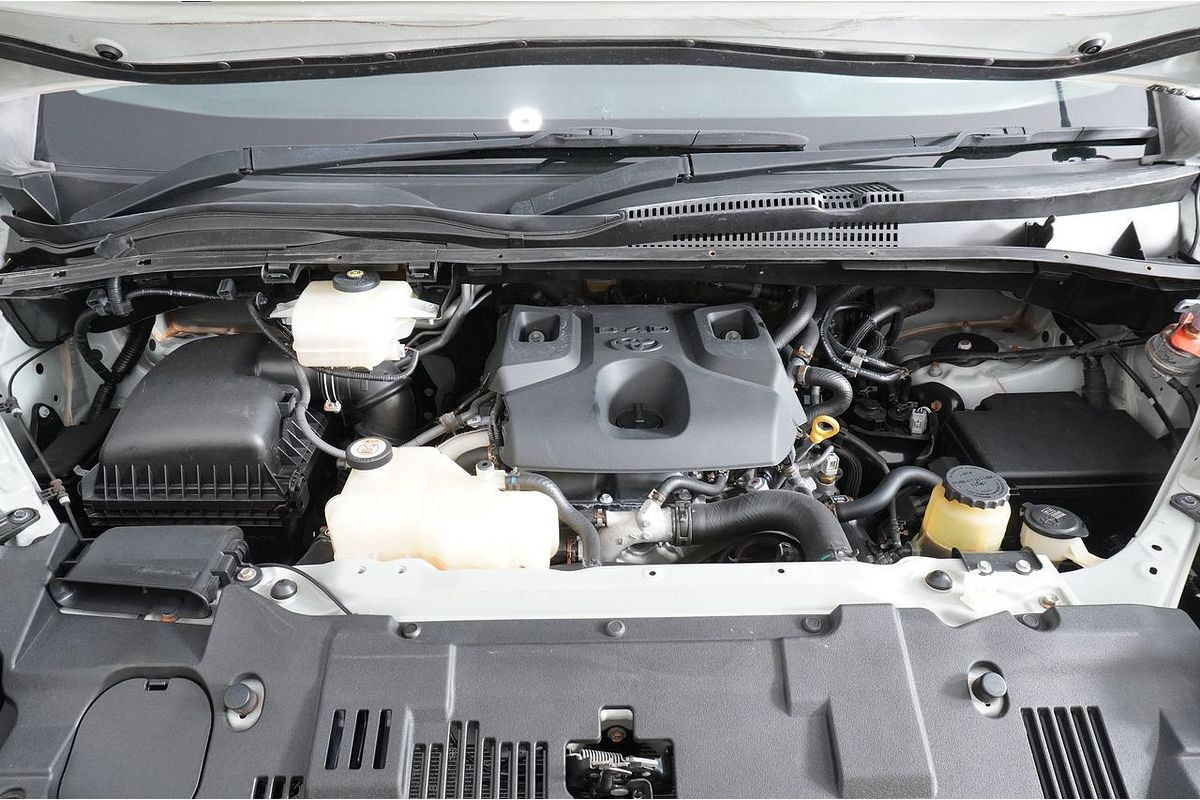 2019 Toyota Hiace COMMUTER (12 SEATS) GDH322R
