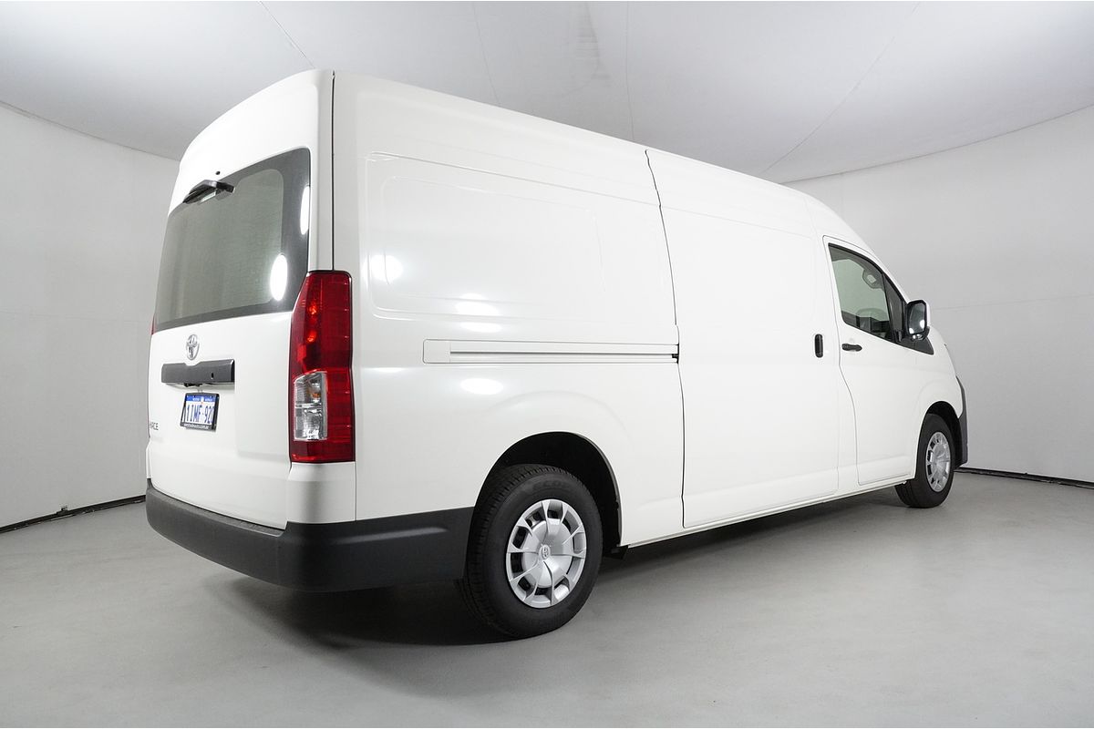 2024 Toyota HIACE SLWB GDH320R