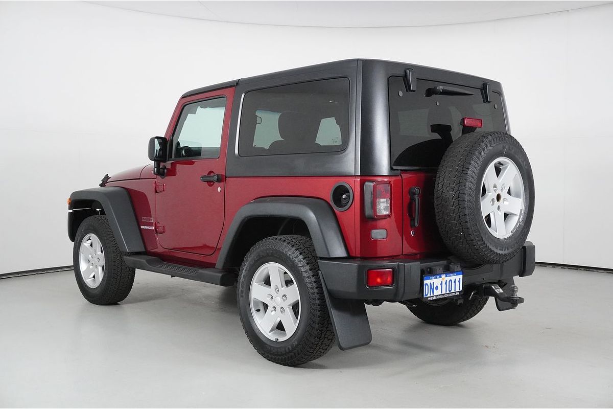 Vehicle photo 5