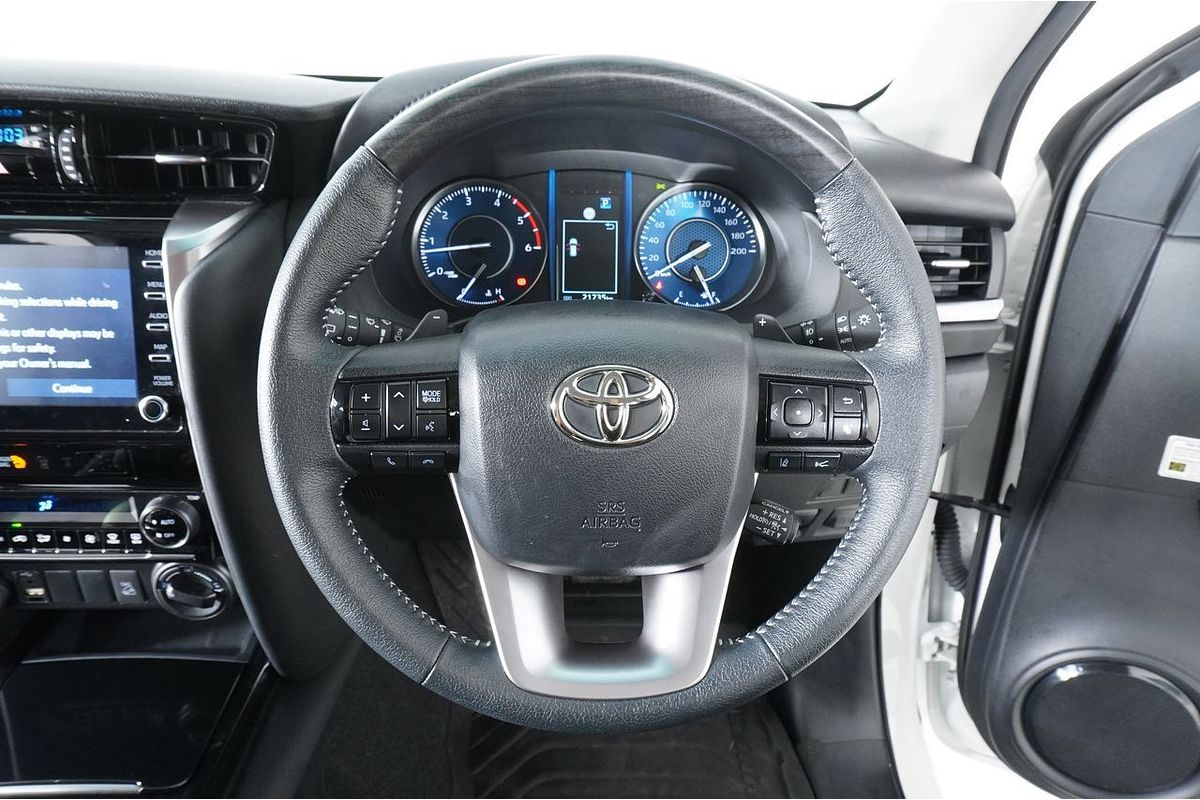 2022 Toyota FORTUNER GXL PREMIUM INTERIOR GUN156R