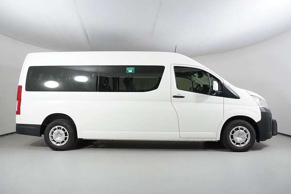 2021 Toyota HIACE SLWB COMMUTER (12 SEATS) GDH322R