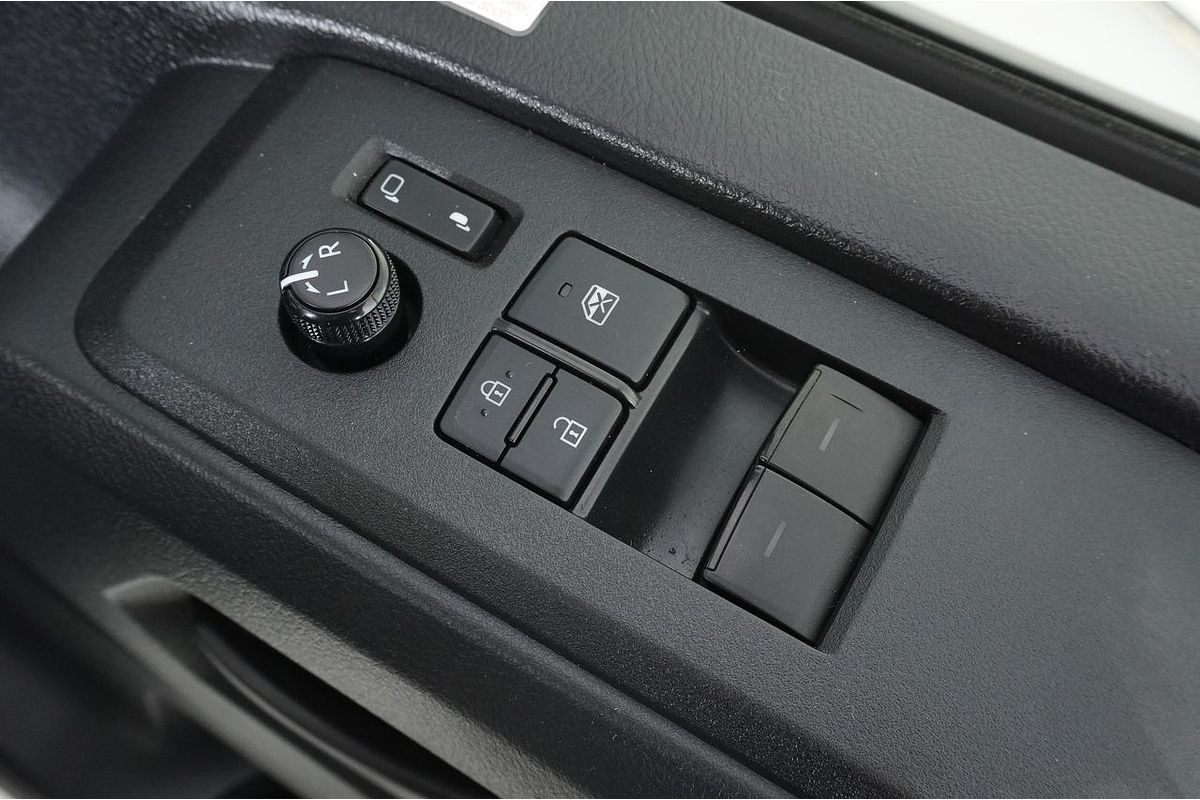 2020 Toyota HIACE COMMUTER (12 SEATS) GDH322R