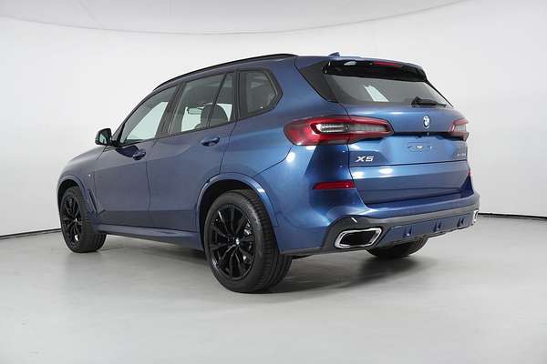 2022 BMW X5 xDRIVE30d M SPORT G05