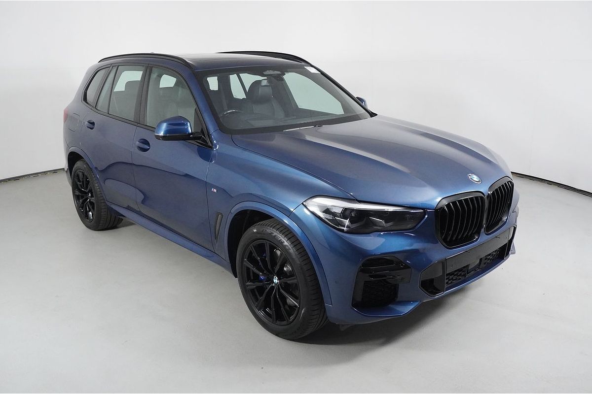 2022 BMW X5 xDRIVE30d M SPORT G05