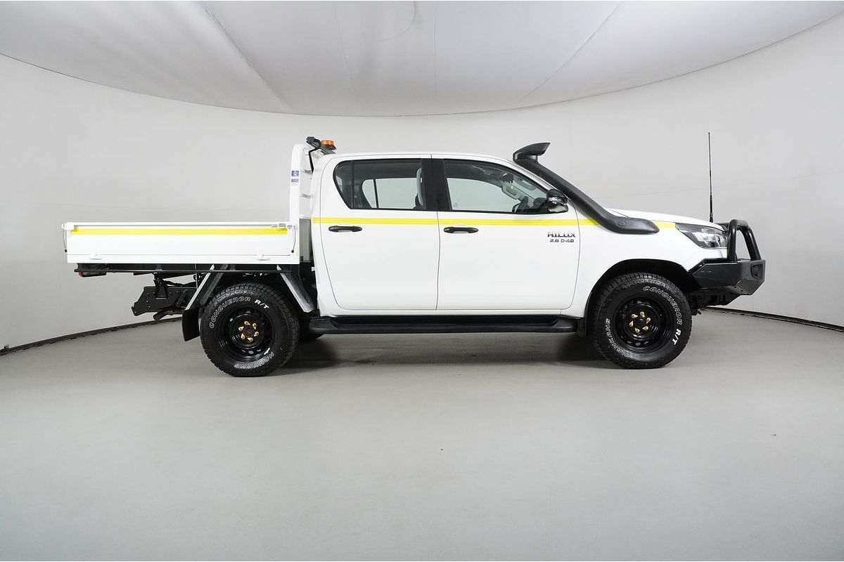 Vehicle photo 8