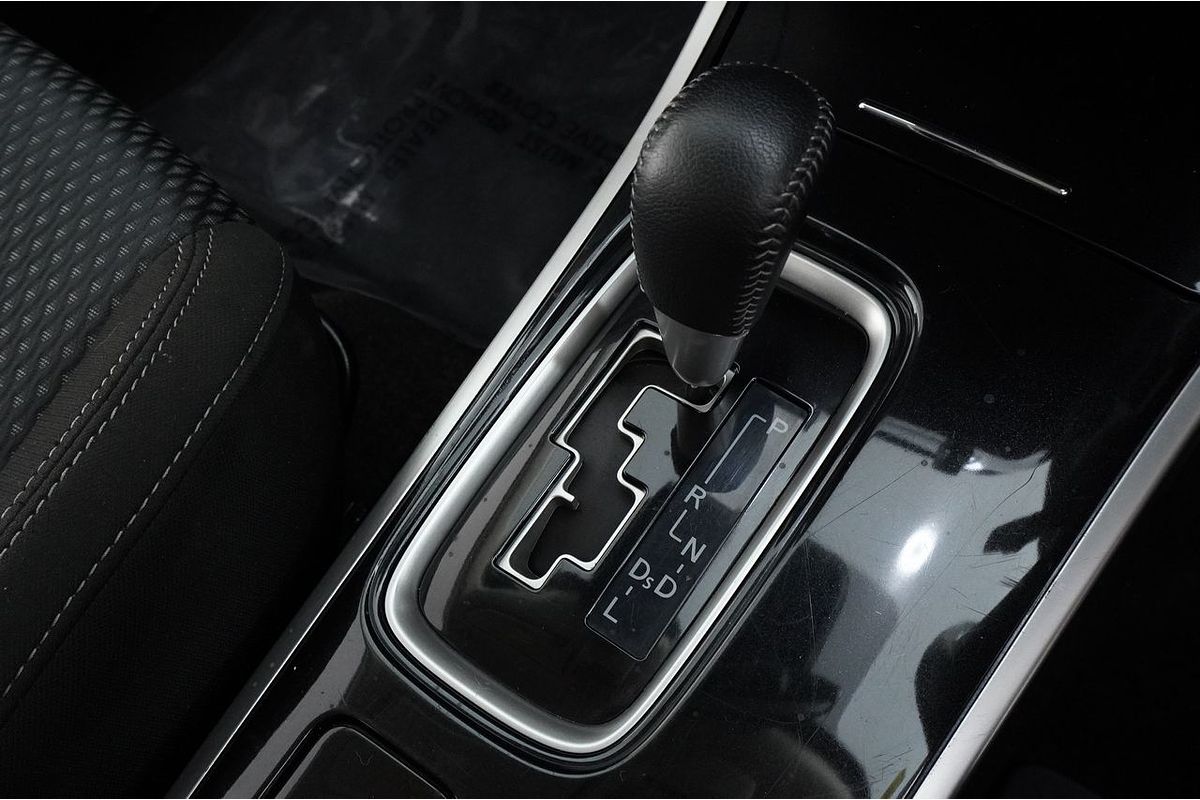 2021 Mitsubishi OUTLANDER ES 7 SEAT (AWD) ZL MY21