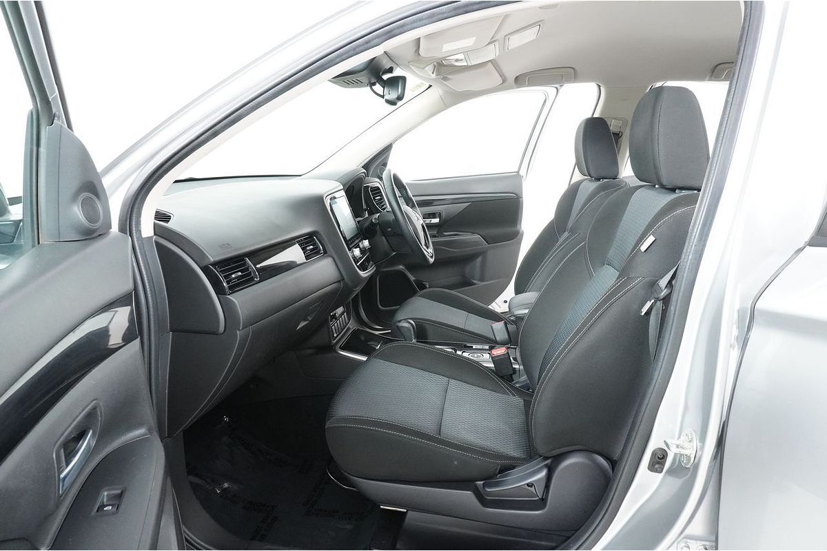 2021 Mitsubishi OUTLANDER ES 7 SEAT (AWD) ZL MY21