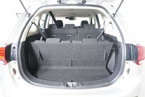 2021 Mitsubishi OUTLANDER ES 7 SEAT (AWD) ZL MY21