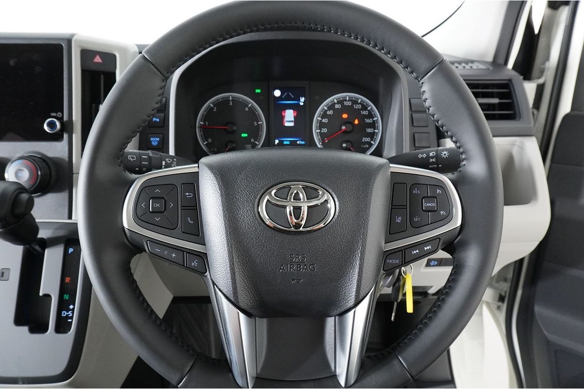 2024 Toyota Hiace SLWB COMMUTER (12 SEATS) GDH322R