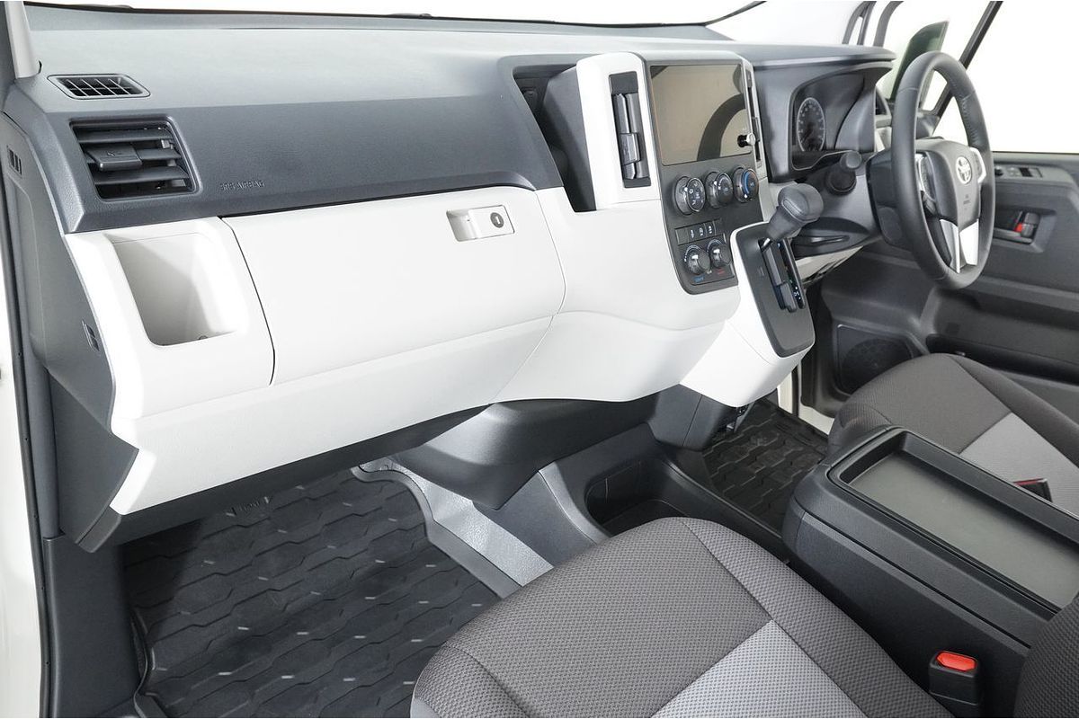 2024 Toyota Hiace SLWB COMMUTER (12 SEATS) GDH322R